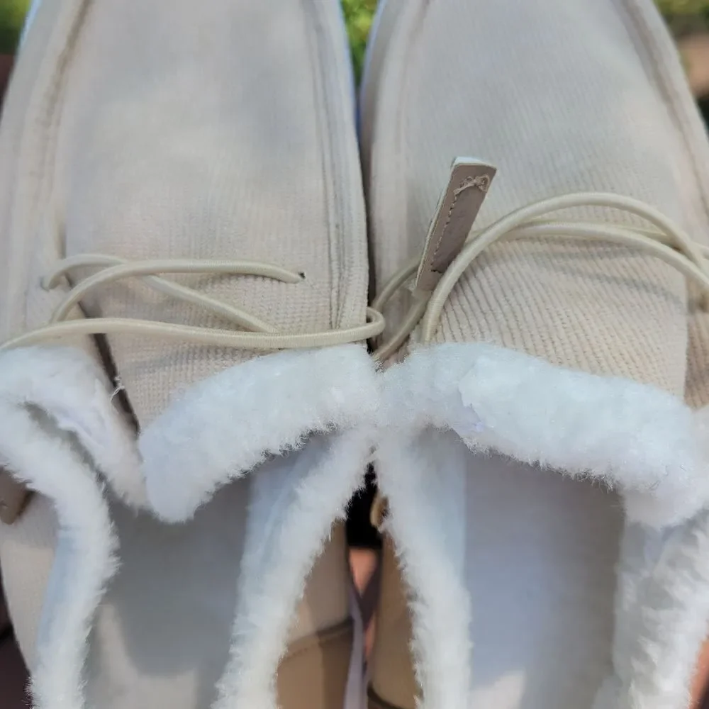 Cozy Fleece-Lined Casual Slip-On Shoes | Women’s Size 40 / 9  | New